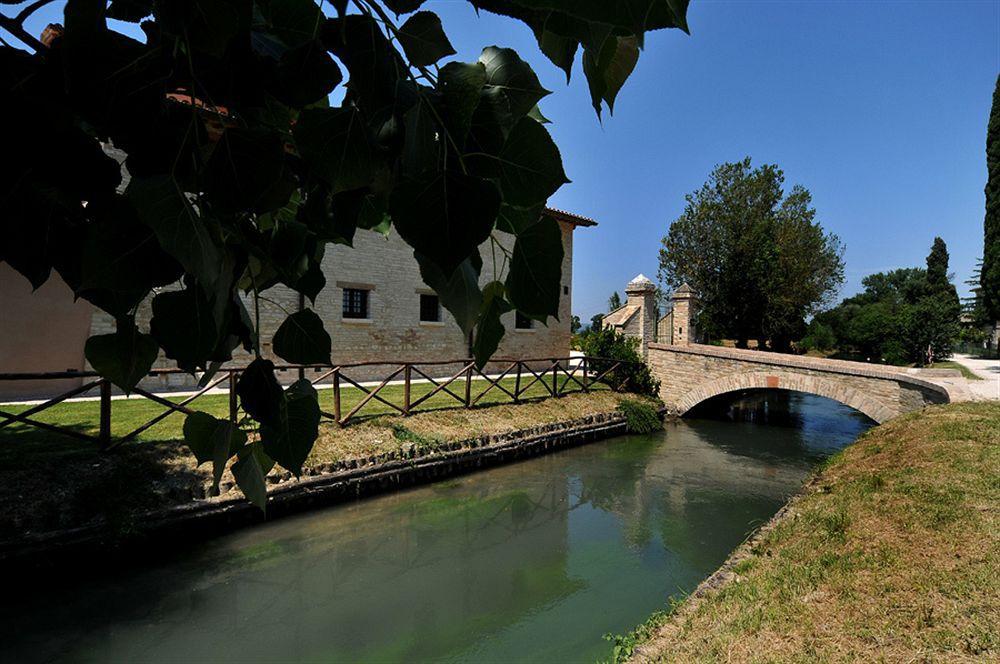 Country House Casco Dell'Acqua Треві Екстер'єр фото