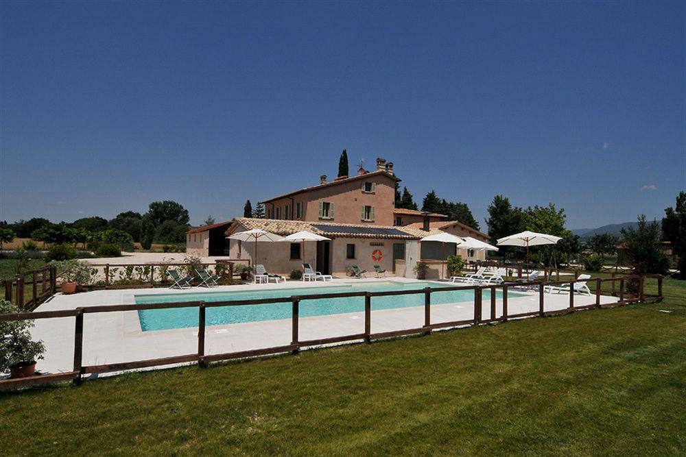 Country House Casco Dell'Acqua Треві Екстер'єр фото